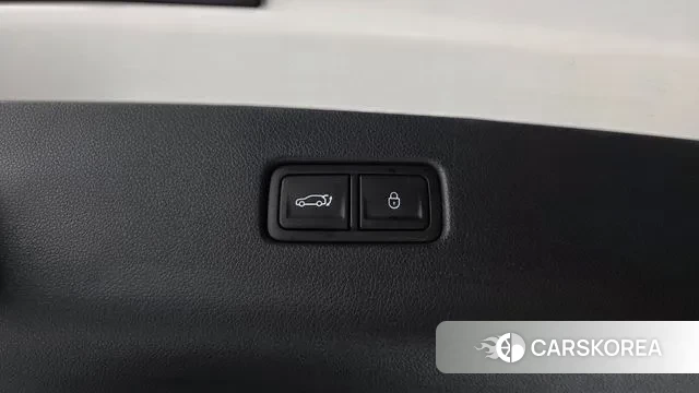 Genesis GV70 id 2915337 из Кореи 11