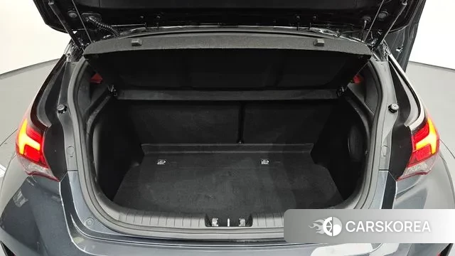 Hyundai Veloster (JS) id 3728688 из Кореи 11