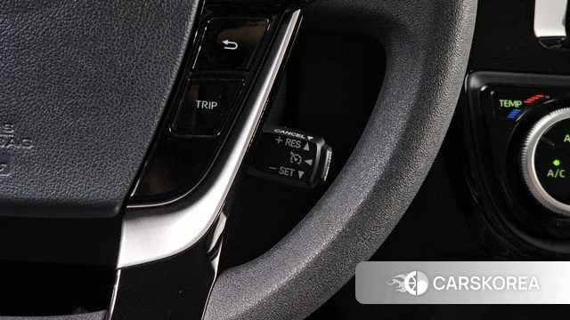 Toyota Prius C id 3905649 из Кореи 11