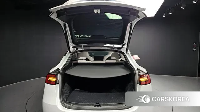 Tesla Model Y id 3462299 из Кореи 11