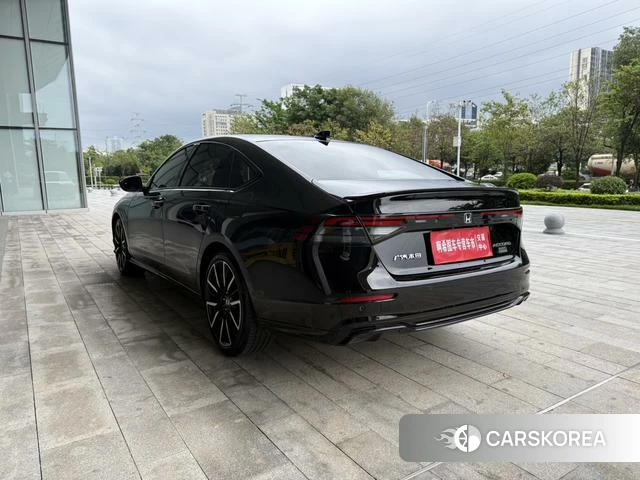 Honda Accord id 4333212 из Китая 11
