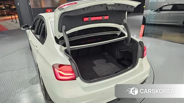 BMW 3 Series (F30) id 3761053 из Кореи 11