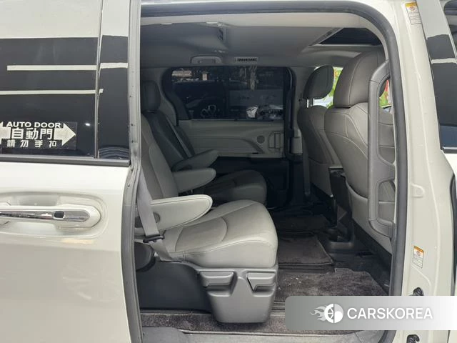 Toyota Saina id 4273623 из Китая 11