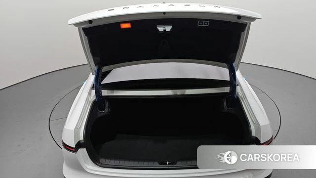 Hyundai Grandeur Hybrid (GN7) id 4681495 из Кореи 11