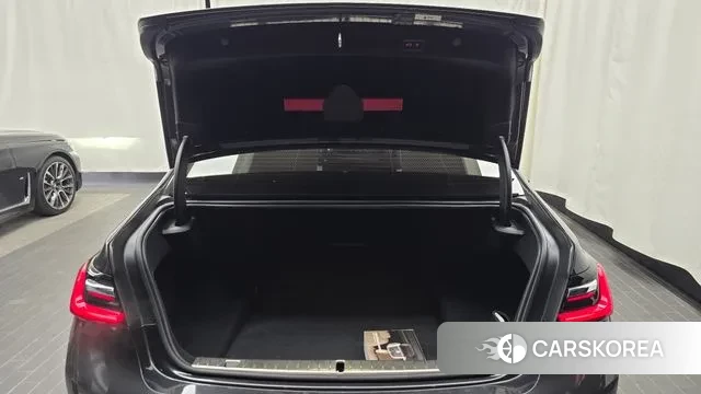 BMW 7 Series (G11) id 3459557 из Кореи 11