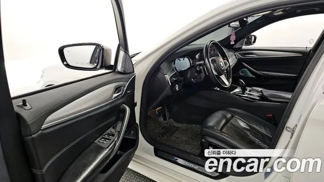 BMW 5 Series (G30) id 2633785 из Кореи 11