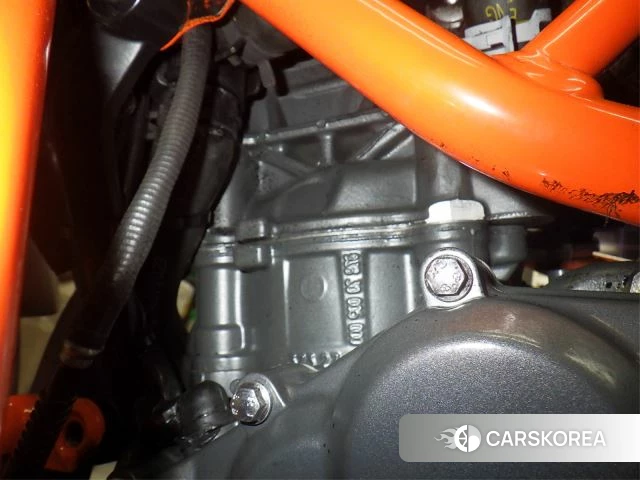 Проданный KTM 390 DUKE id 4199316 из Японии, фото 11