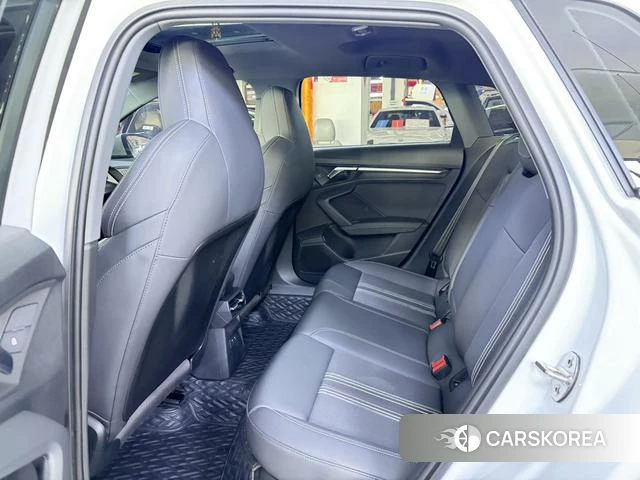 Audi A3 id 4263313 из Китая 11