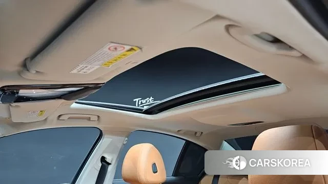 BMW 5 Series (G30) id 3391152 из Кореи 11