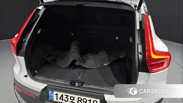 Volvo XC40 id 3509197 из Кореи 11