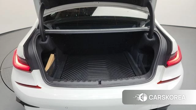 BMW 3 Series (G20) id 3885416 из Кореи 11