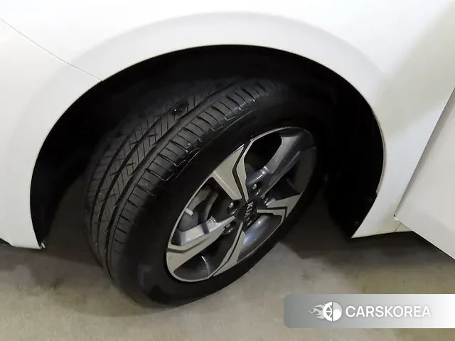 Kia Come New K3 id 3449745 из Кореи 11