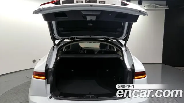 Jaguar E-PACE id 2510011 из Кореи 11