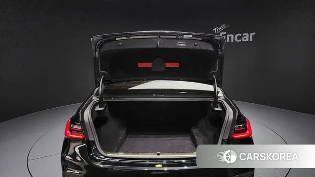 BMW 7 Series (G11) id 3374412 из Кореи 11