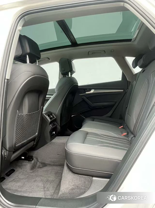 Audi Q5L id 4271465 из Китая 11