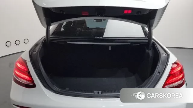 Mercedes-Benz E-Class W213 id 3459383 из Кореи 11