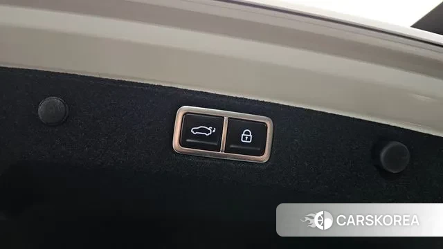 Hyundai Grandeur Hybrid (GN7) id 3769767 из Кореи 11