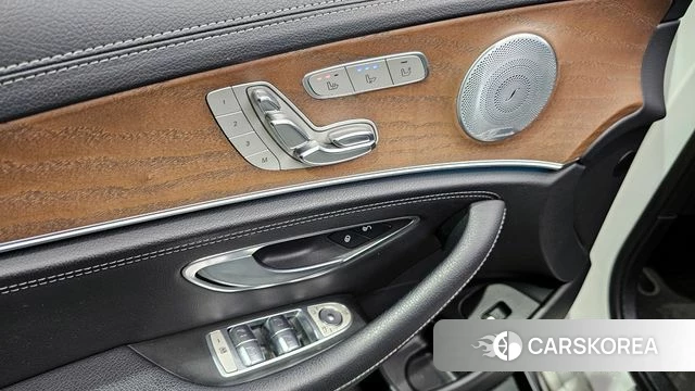 Mercedes-Benz E-Class W213 id 4305207 из Кореи 11