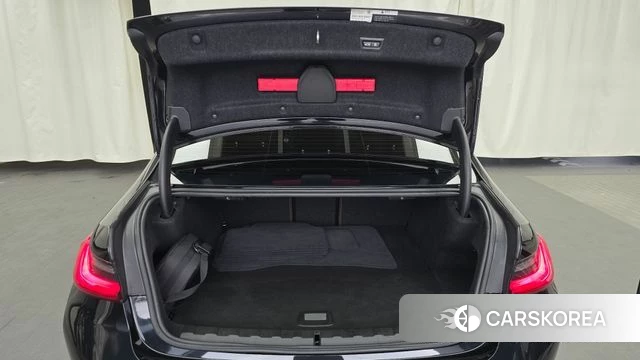BMW 3 Series (G20) id 4594338 из Кореи 11