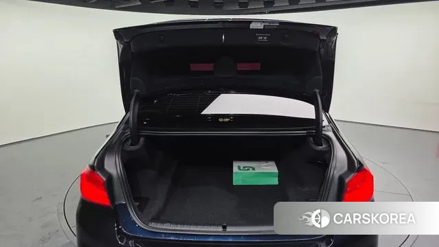 BMW 5 Series (G30) id 3474176 из Кореи 11