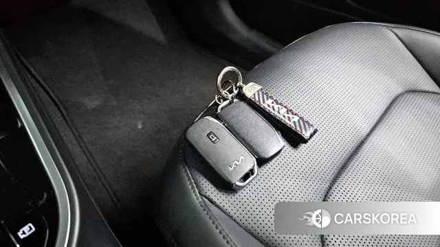 Kia Di Ol Nu Niro id 3048503 из Кореи 11