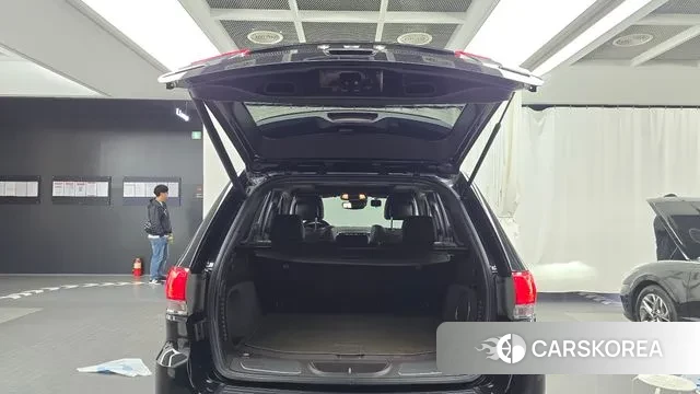 Jeep Grand Cherokee id 3336693 из Кореи 11