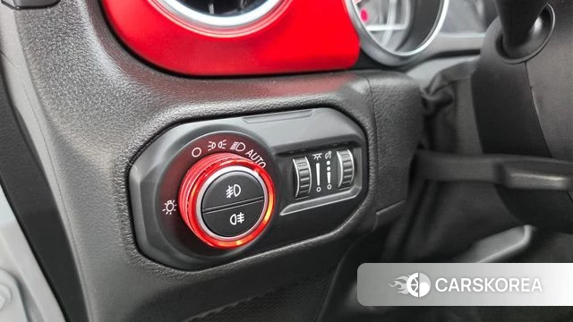 Jeep Wrangler (JL) id 4855783 из Кореи 11