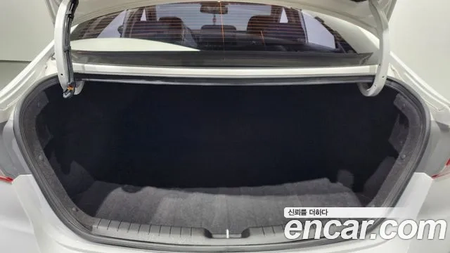 Hyundai Avante AD id 2876744 из Кореи 11