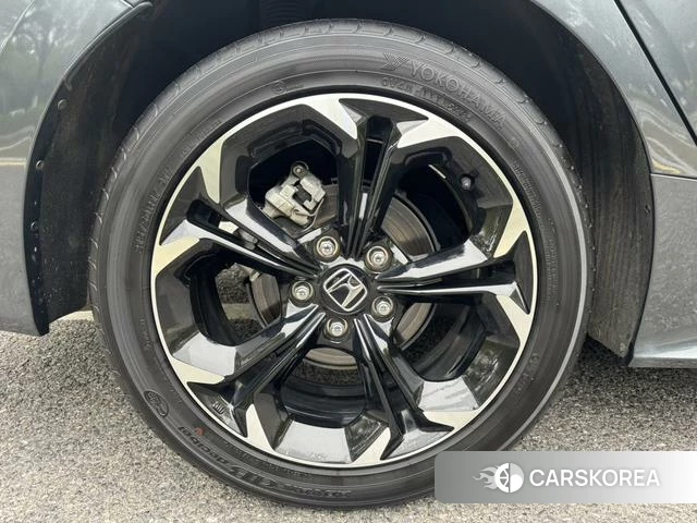 Honda Civic id 4272767 из Китая 11
