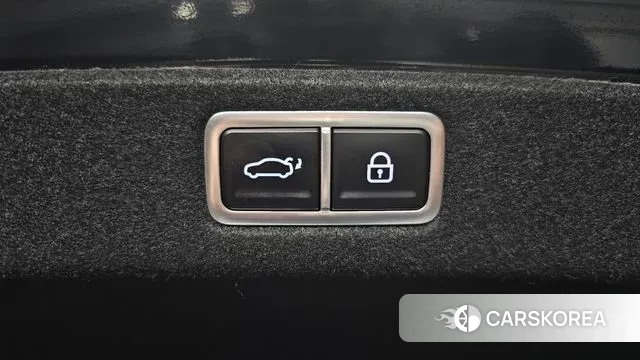 Hyundai Grandeur Hybrid (GN7) id 3053032 из Кореи 11