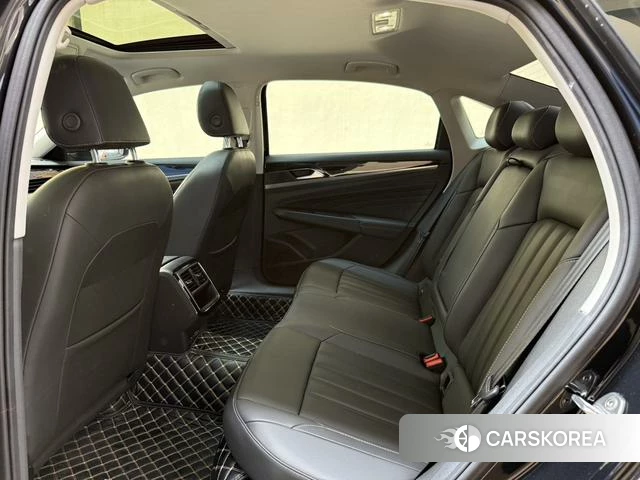 Volkswagen Passat id 4273630 из Китая 11