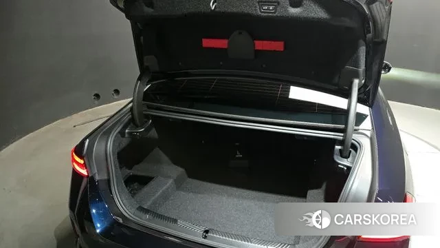 BMW 5 Series (G60) id 3415416 из Кореи 11