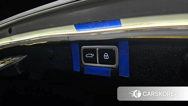 Hyundai Grandeur (GN7) id 4194622 из Кореи 11