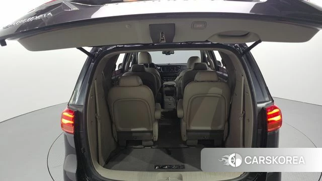 Kia The New Carnival id 4542837 из Кореи 11