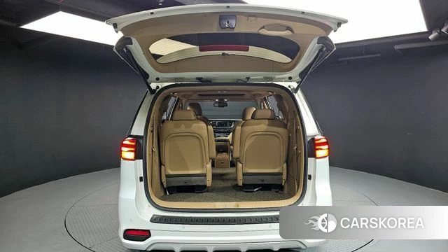 Kia The New Carnival id 4372010 из Кореи 11