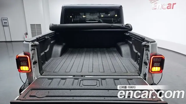 Jeep Gladiator (JT) id 2950537 из Кореи 11