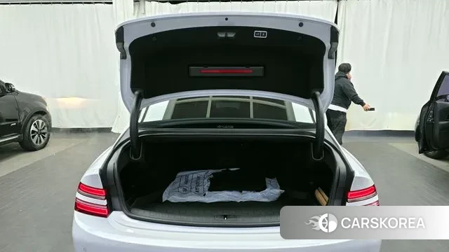 Genesis G80 (RG3) id 3483160 из Кореи 11