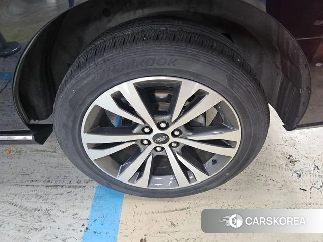 Ford Expeditation id 4624809 из Кореи 11