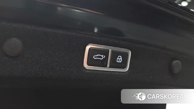 Hyundai Grandeur Hybrid (GN7) id 2889031 из Кореи 11