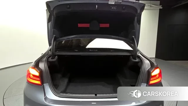 BMW 5 Series (G30) id 3024075 из Кореи 11