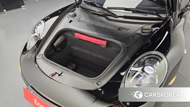 Porsche 911 id 3330733 из Кореи 11