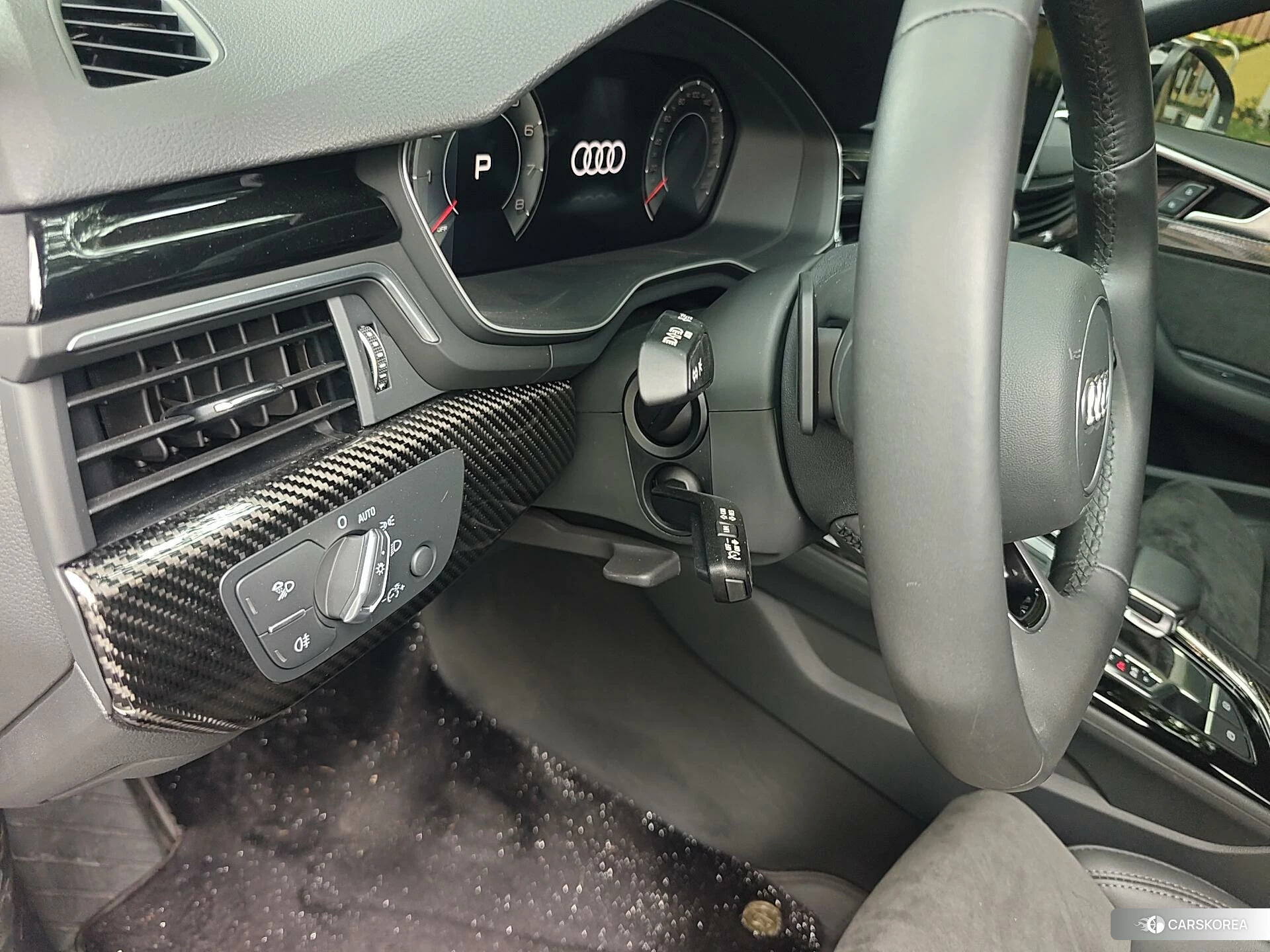 Audi A4L id 4454399 из Китая 11