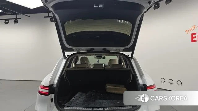 Genesis GV70 id 3586953 из Кореи 11