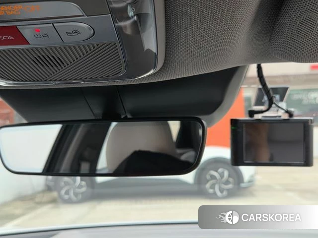 Hyundai Ionic 6 id 4560711 из Кореи 11