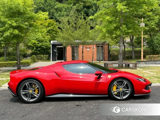 Ferrari 296 GTB id 4608529 из Кореи 11