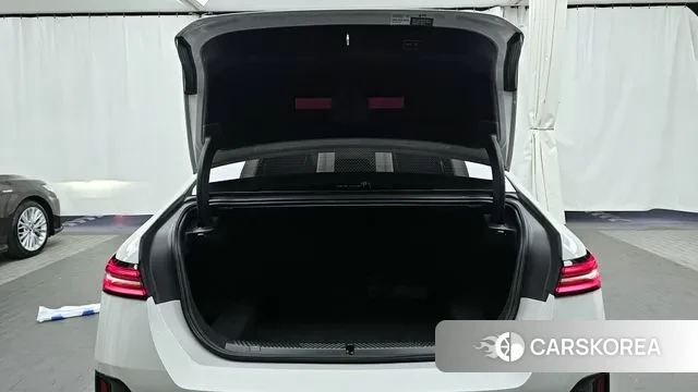 BMW 5 Series (G60) id 3316551 из Кореи 11