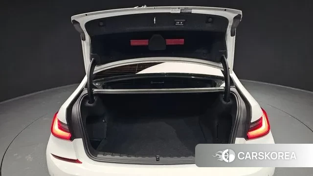 BMW 3 Series (G20) id 3562357 из Кореи 11