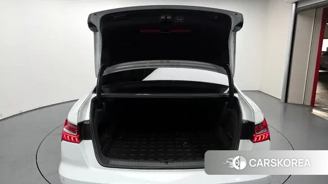 Audi A6 (C8) id 3356218 из Кореи 11