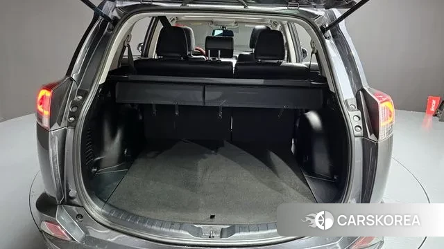 Toyota RAV4 id 3557782 из Кореи 11