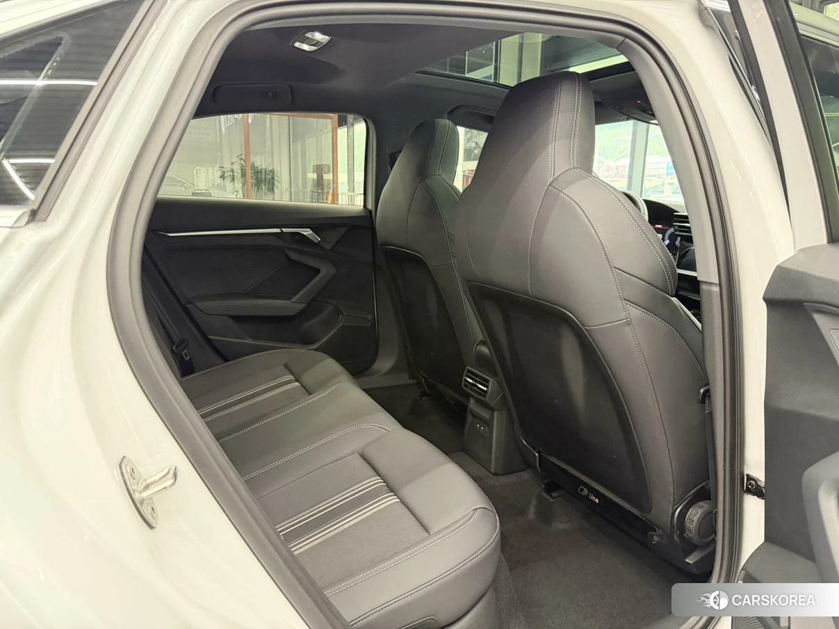 Audi A3 id 4461407 из Китая 11